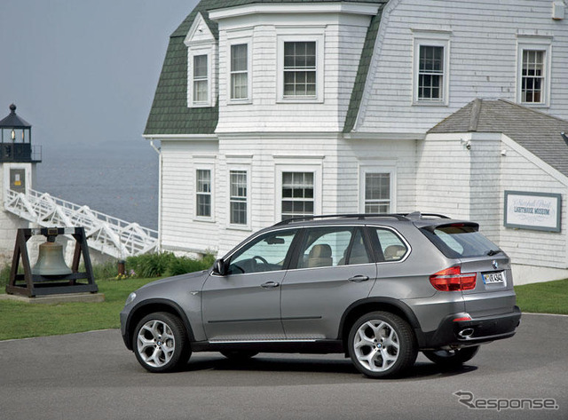 BMW、X5 新型の写真と概要を発表