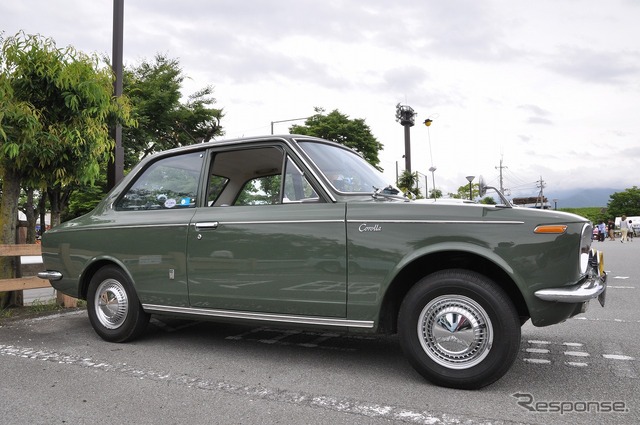 1968年 トヨタ カローラ 1100DX