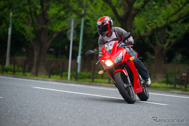 ホンダ CBR250R