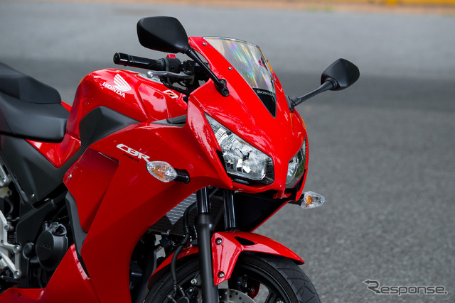 ホンダ CBR250R