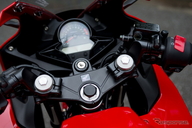 ホンダ CBR250R