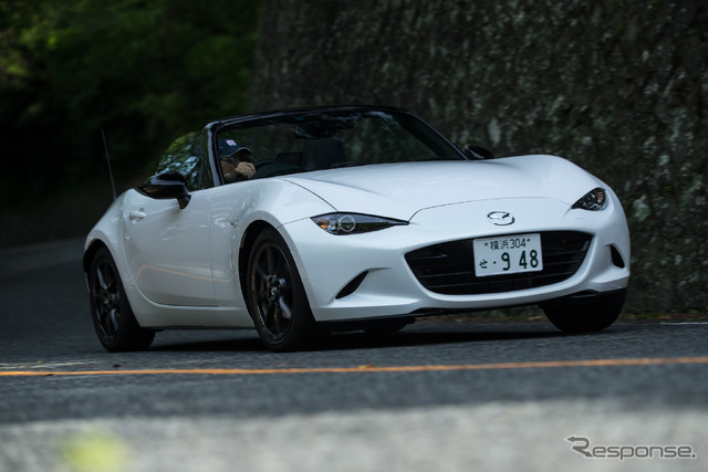 マツダ ロードスター S Leather Package(AT)