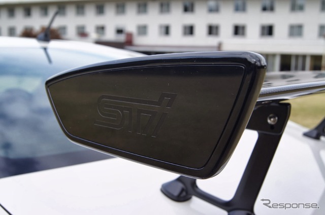スバル BRZ tS GT PACKAGE(2013年モデル)