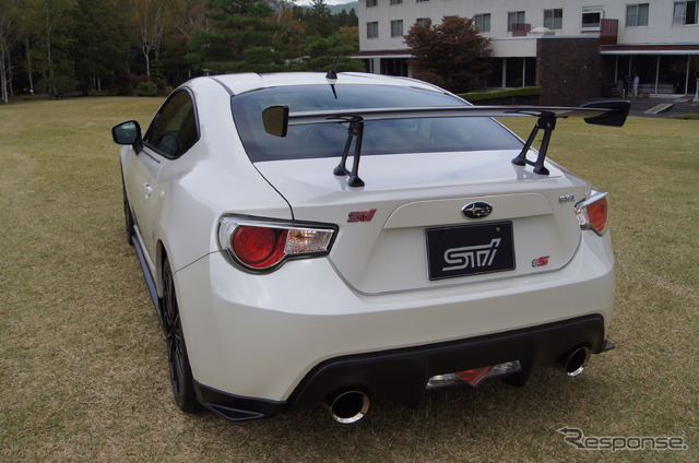 スバル BRZ tS(2013年モデル)