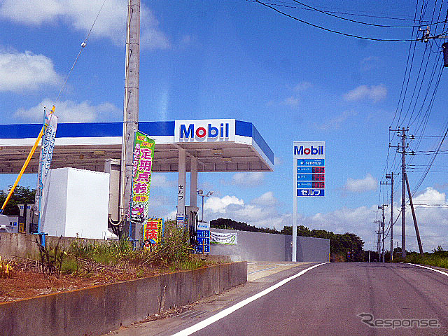 高速道路外から常磐道守谷SAへ向かうユーザーの事情とは……!? (写真は守谷SAへと結ばれる茨城県道58号取手豊岡線)