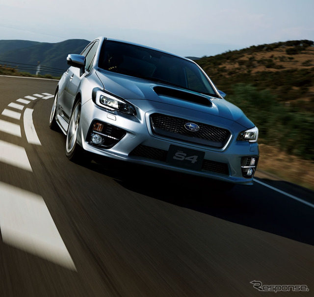 スバル WRX S4