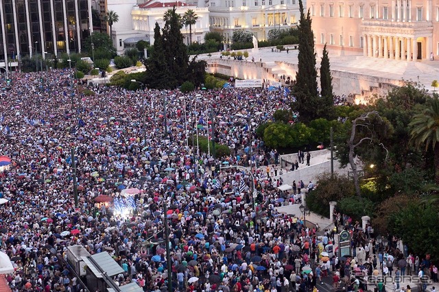 ギリシャ市内の様子（30日）