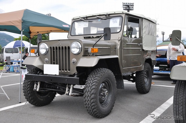 1977年 三菱 ジープ J-26