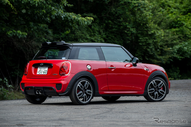 MINI ジョン・クーパー・ワークス（JCW）