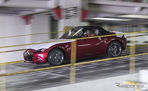 米国に到着したマツダ ロードスター 新型の第一便