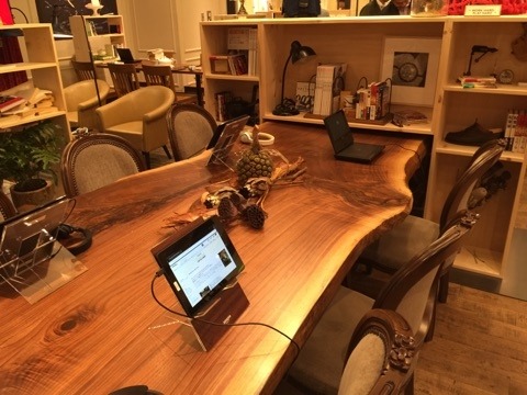 スタバがアイスコーヒーの楽しみ方を伝授!期間限定「On-the-Rock Coffee Room」丸ビル店にオープン