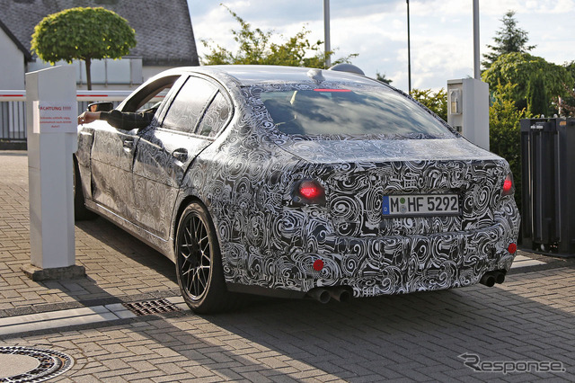 BMW M5 次期型 スクープ写真