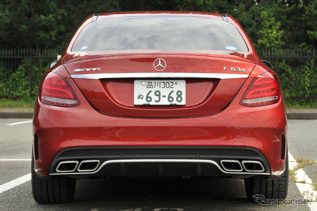 メルセデス AMG C63S