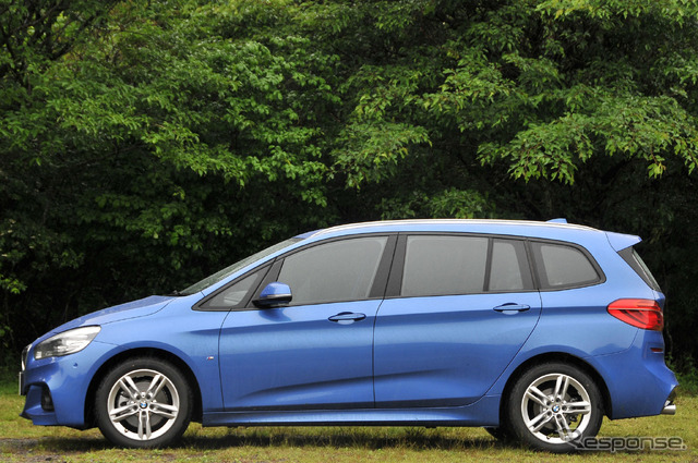 BMW 218d グランツアラー Mスポーツ
