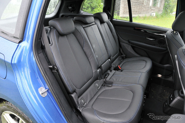 BMW 218d グランツアラー Mスポーツ