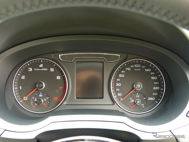 アウディ Q3 1.4TFSI