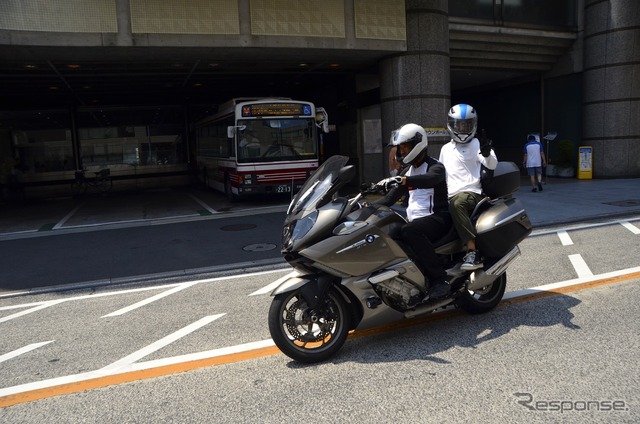 「K1600GTL Exclusive」や「C 600 Sport」の無料タクシーサービス『Motorrad Taxi』。