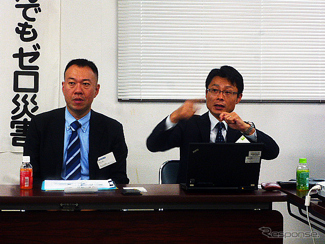 日本ミシュランタイヤ・トラックバスタイヤ事業部マネージャーの尾根山純一氏(左)と秋田修氏