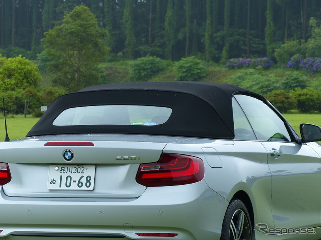 BMW 220iカブリオレ Sport