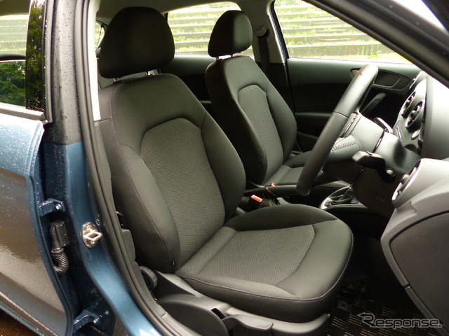 アウディA1スポーツバック1.0TFSI