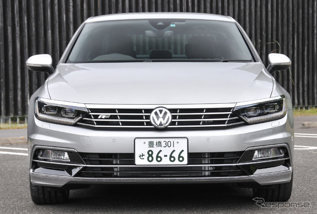 VW パサートセダン TSI Rライン