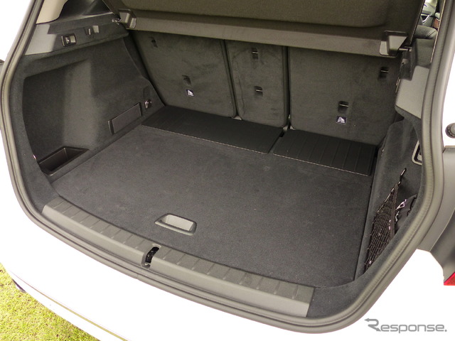 BMW 218d アクティブツアラー Luxury