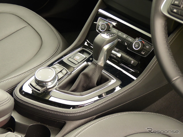BMW 218d アクティブツアラー Luxury