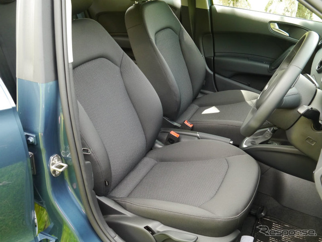 アウディ A1スポーツバック 1.0 TFSI