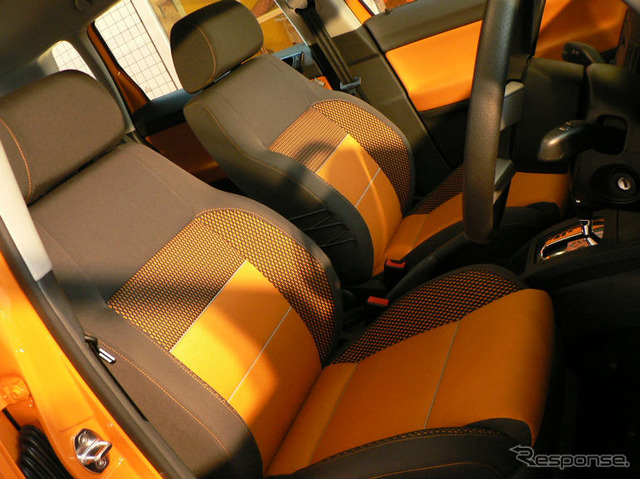 【VW クロスポロ 日本発表】ポップなファッション性 ヒョウ柄は?