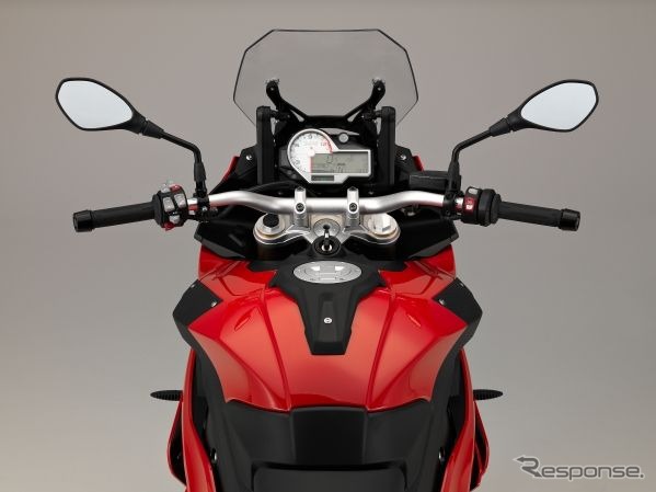 BMW S1000XR