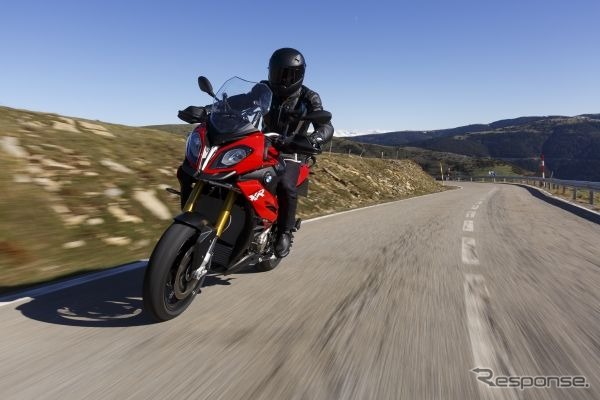 BMW S1000XR