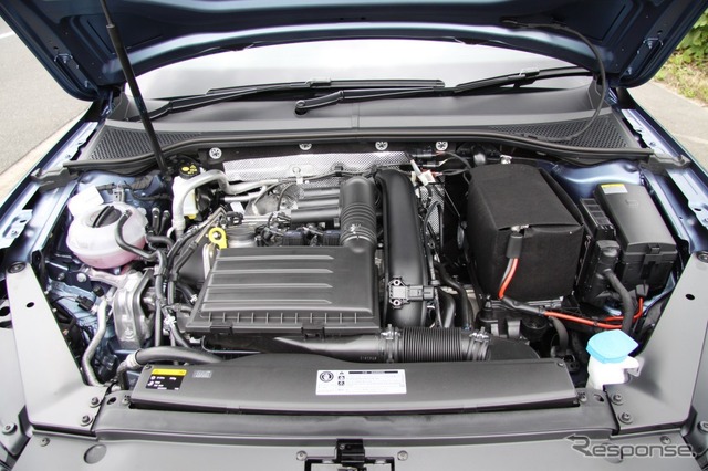 VW パサートヴァリアント R-Line