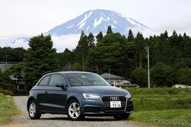 アウディ A1