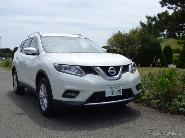日産 エクストレイル ハイブリッド