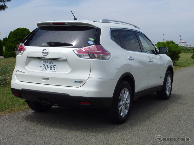 日産 エクストレイル ハイブリッド