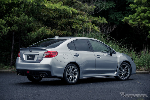スバル WRX S4