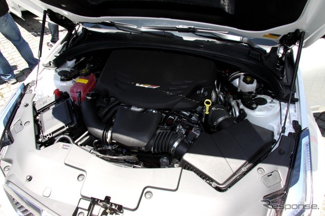 キャデラック ATS-V