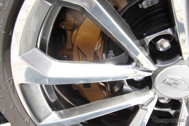キャデラック ATS-V