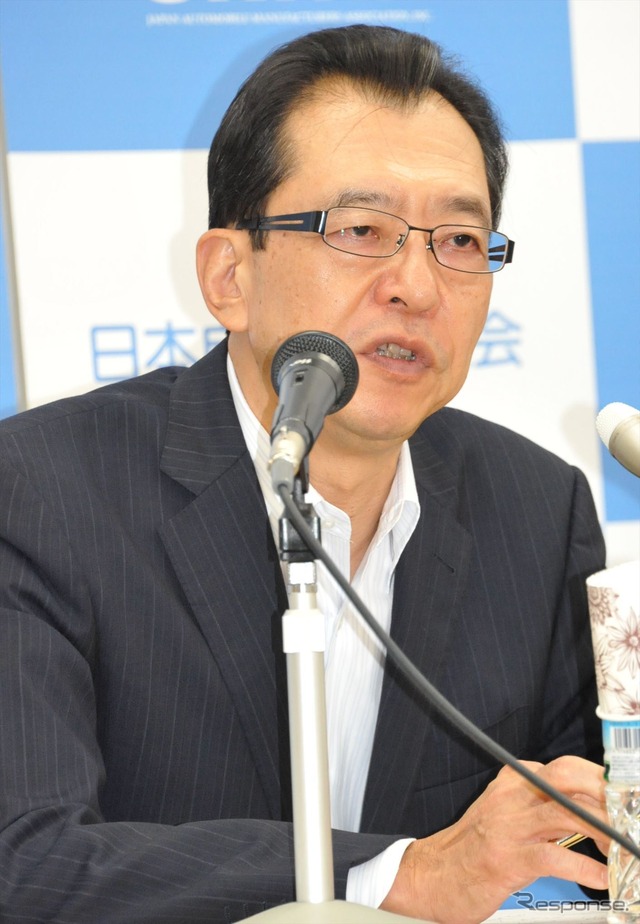 日本自動車工業会・池史彦会長（23日・港区）