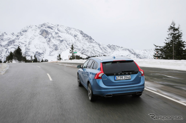 ボルボ V60