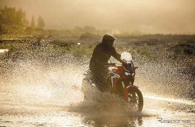 ホンダ CRF1000Lアフリカツイン