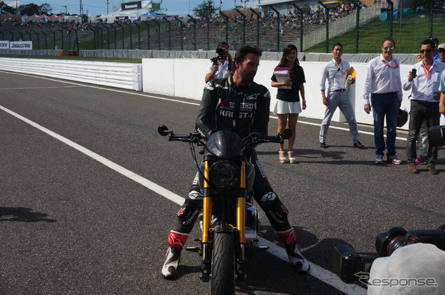 キアヌ・リーブス氏　鈴鹿8耐2015