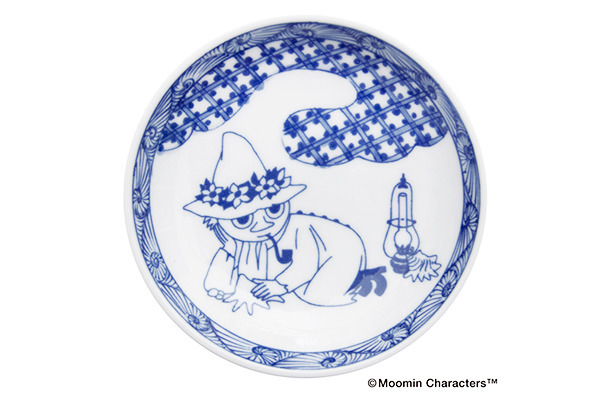 「MOOMIN×amabro SOMETSUKE ー手塩皿ー」/“Snufkin”モチーフの手塩皿(1,000円)
