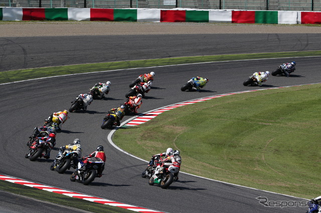 鈴鹿4耐 2015