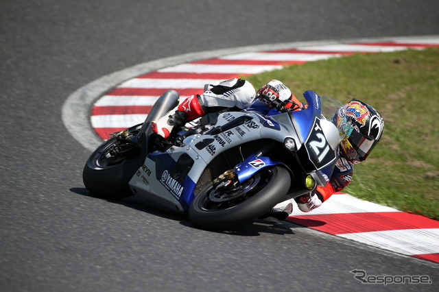 No.21YAMAHA FACTORY RACING TEAM