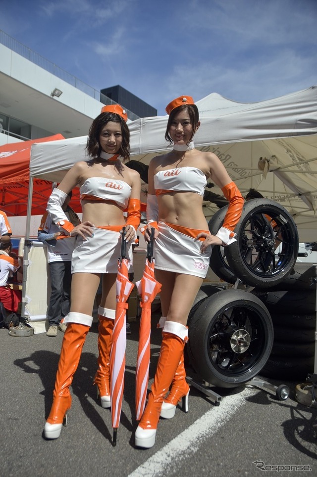 鈴鹿8耐 サーキットの女神たち