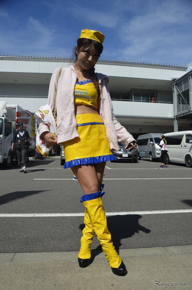鈴鹿8耐 サーキットの女神たち