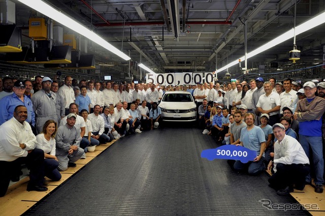 米国テネシー州チャタヌーガ工場でのVWパサートの累計生産台数が50万台に到達