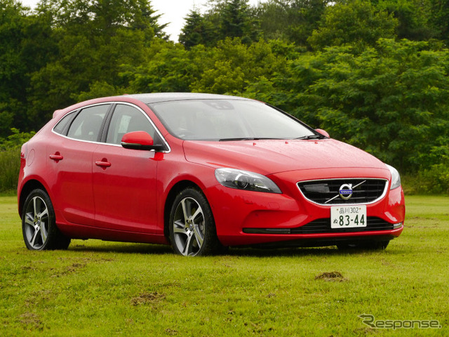 ボルボ V40 D4 SE