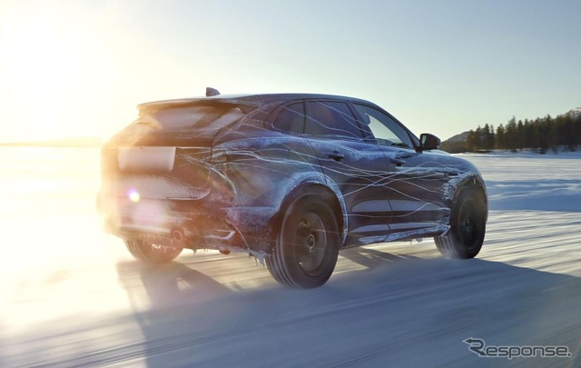 ジャガーF-PACE の耐寒/耐熱テスト